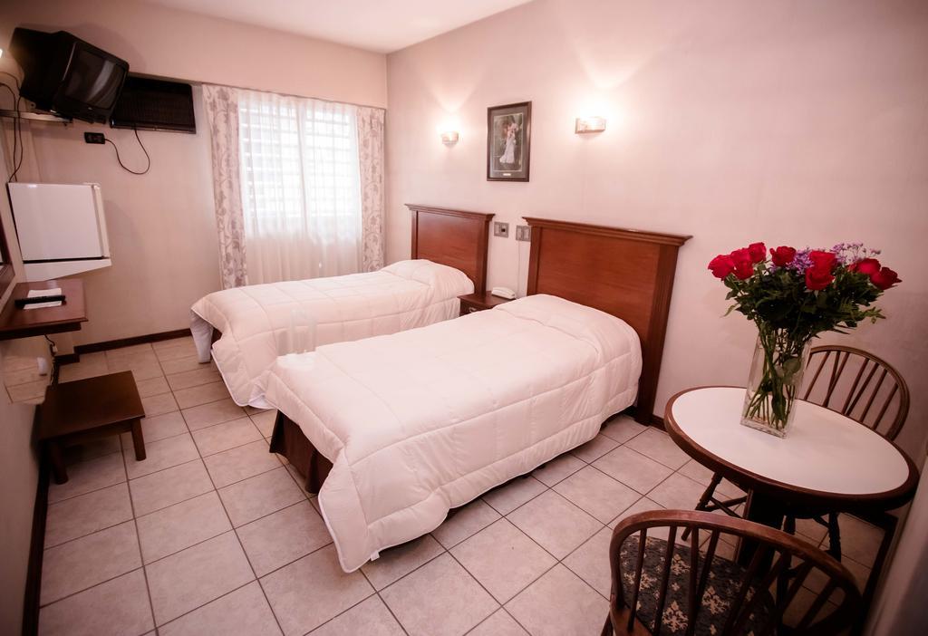 Esmeralda Palace Hotel Буенос Айрес Екстериор снимка